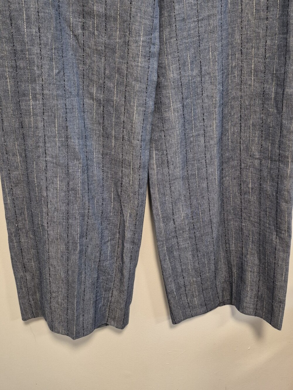 L' Agence Livvy Pinstripe Straight Wide Leg Trousers Blue Pants Womens Sz 8 $450 - Picture 7 of 15